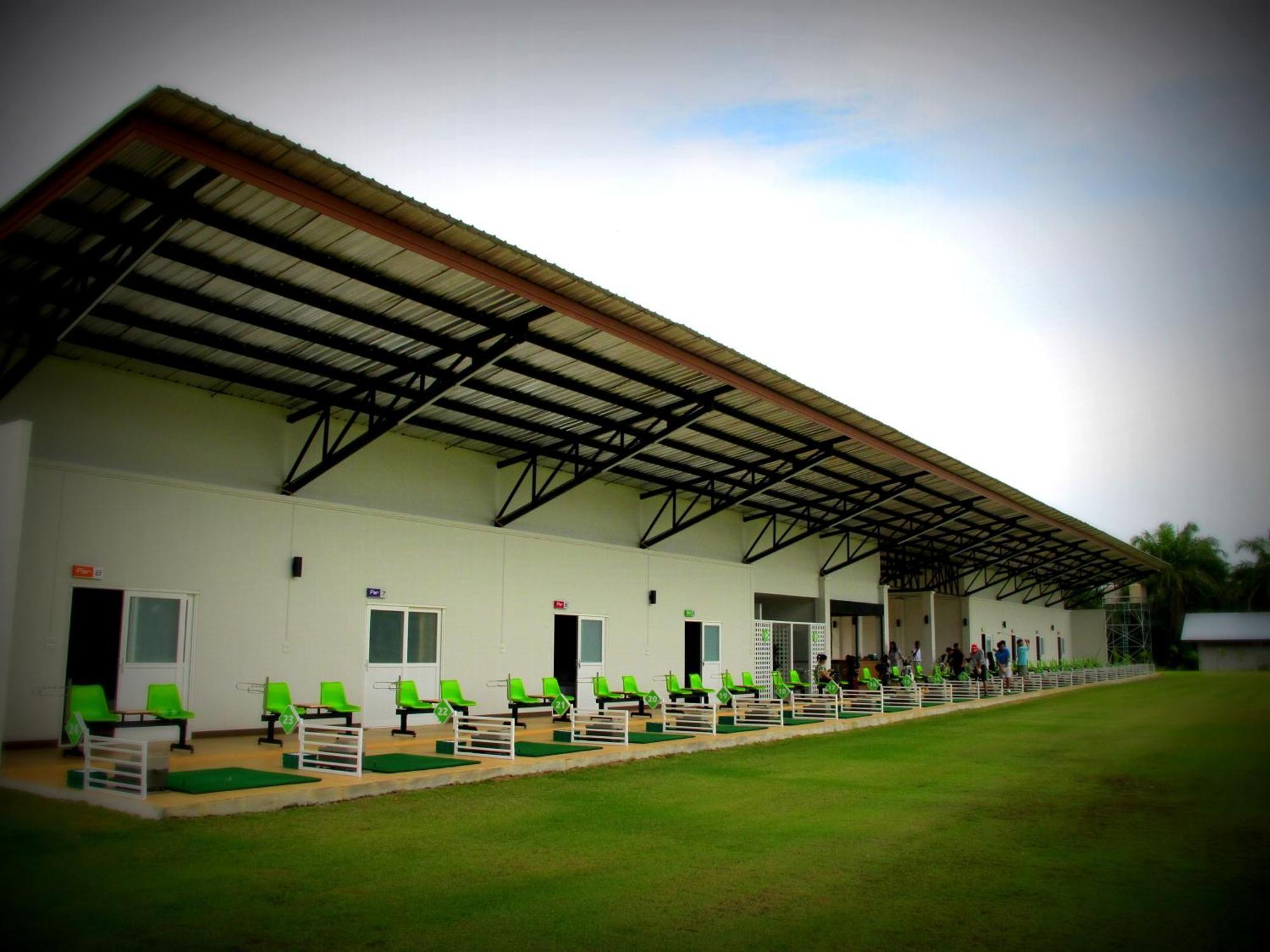 Resort Palm Driving Range&resort