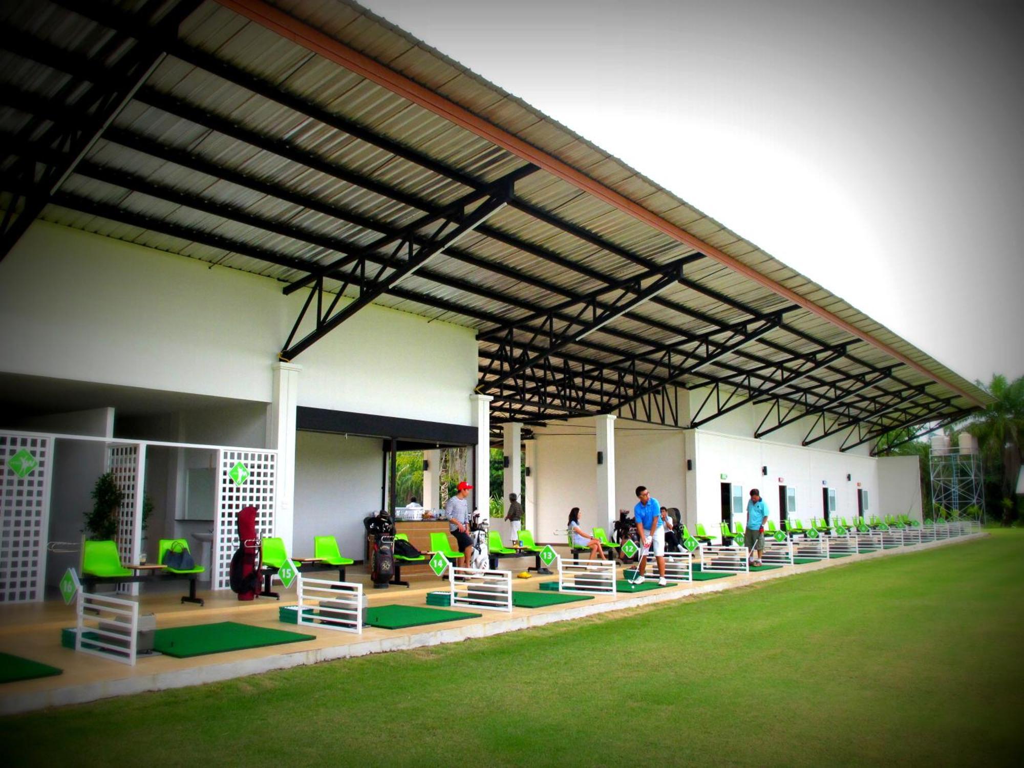 Resort Palm Driving Range&resort